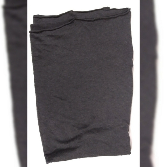 H&M Basic gray rectangular cape - Picture 2 of 10